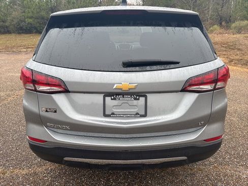Used 2023 Chevrolet Equinox LT image 8