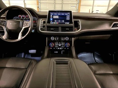 Used 2021 Chevrolet Tahoe Z71 image 14