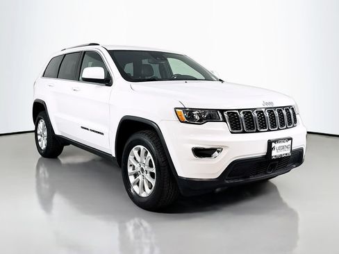 Used 2021 Jeep Grand Cherokee Laredo X AWD/4WD image 4