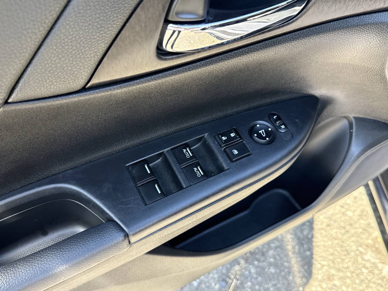 Used 2013 Honda Accord EX-L image 42