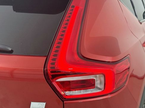 Used 2021 Volvo XC40 P8 Recharge w/ Advanced Package AWD/4WD image 27