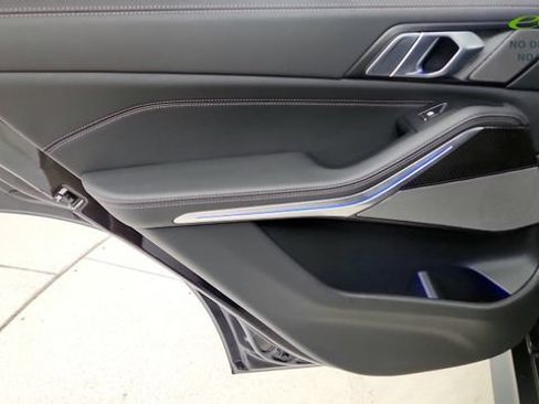 Used 2026 BMW X5 M60i AWD/4WD image 46