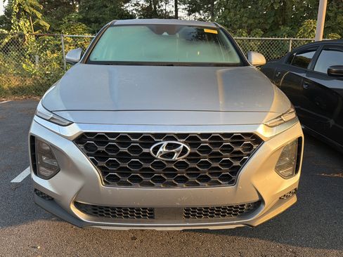 Used 2020 Hyundai Santa Fe SE w/ Cargo Package image 3