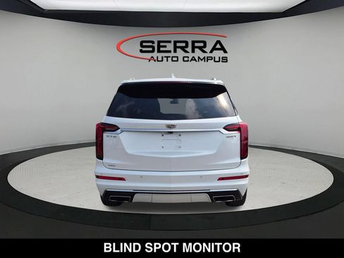 Used 2025 Cadillac XT6 Luxury AWD/4WD image 11