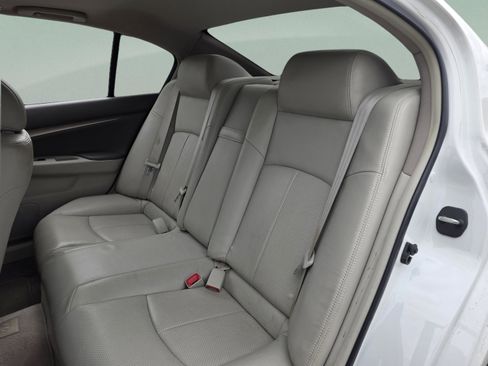 Used 2011 INFINITI G37 x w/ Premium Pkg image 20
