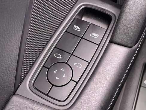 Used 2022 Porsche 911 GT3 image 34