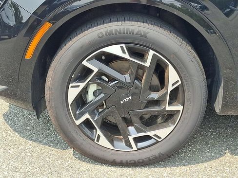 Certified 2025 Kia Sportage SX AWD/4WD image 8