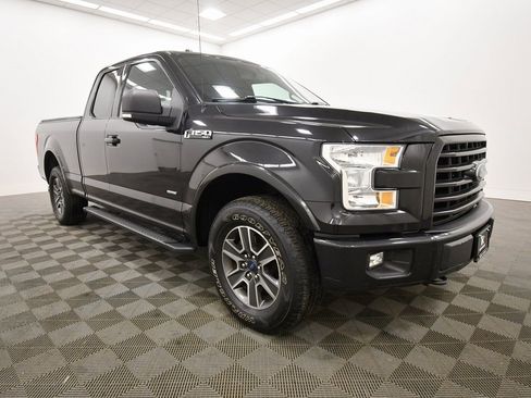 Used 2015 Ford F150 XLT w/ Equipment Group 302A Luxury image 10
