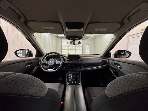 Used 2023 Nissan Rogue SV AWD/4WD image 23