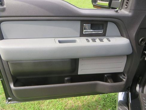 Used 2013 Ford F150 XLT w/ Luxury Equipment Group RWD image 11