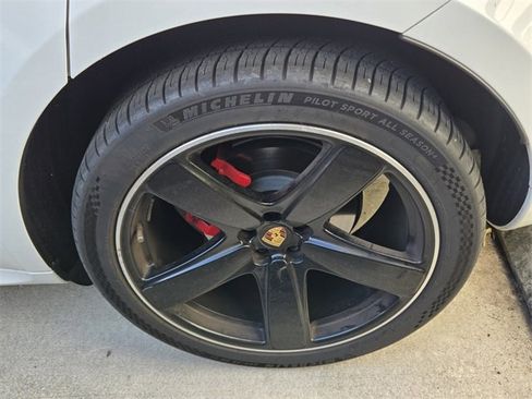 Used 2017 Porsche Macan GTS image 10