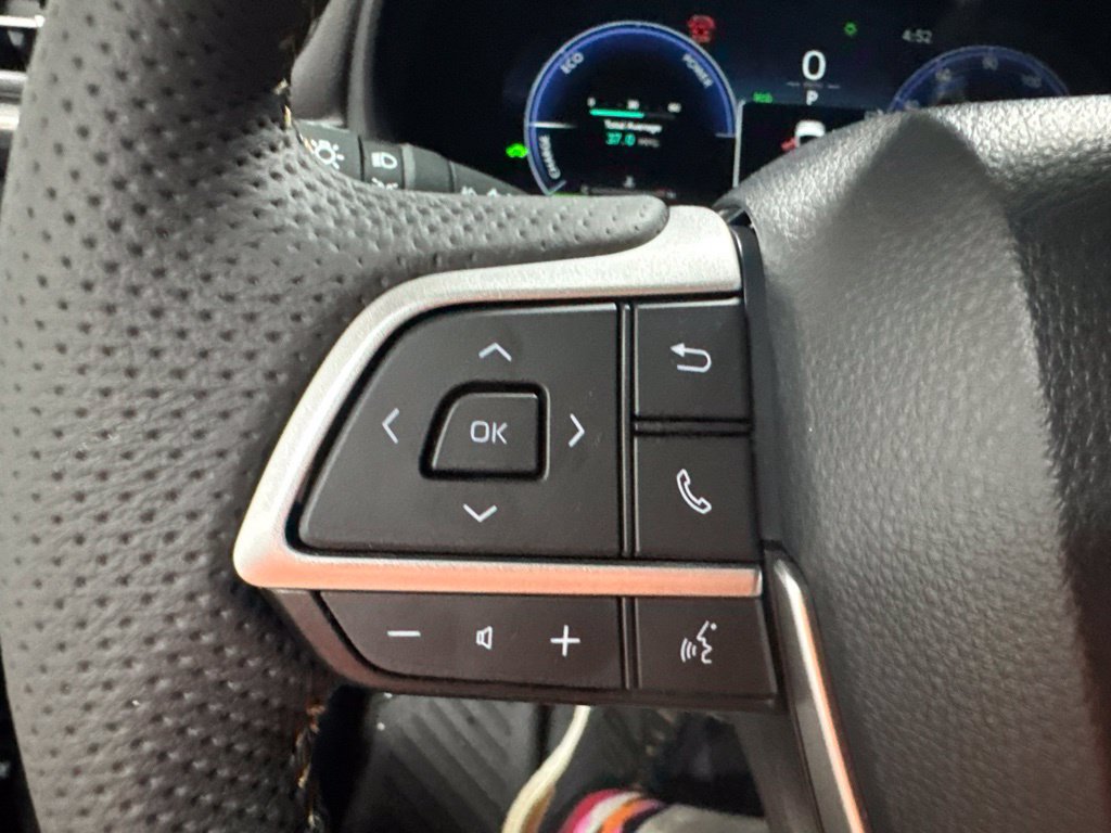 New 2026 Toyota Sienna XLE Woodland Edition AWD/4WD image 18