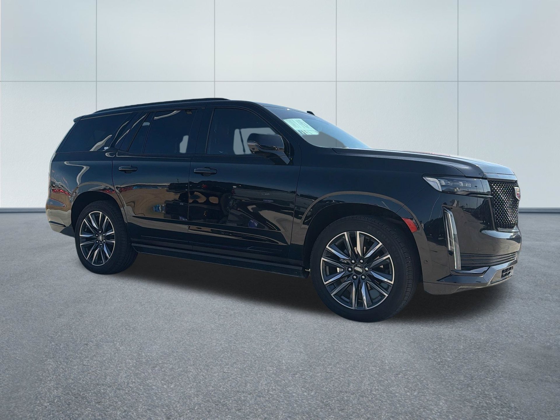 Used 2023 Cadillac Escalade Sport Platinum w/ Heavy-Duty Trailer Package AWD/4WD image 3