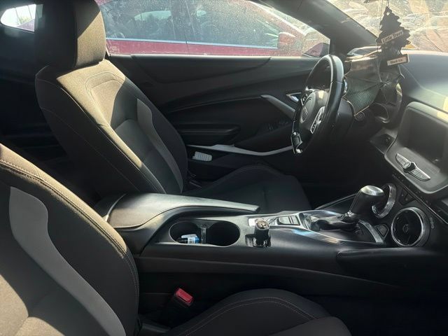 Used 2018 Chevrolet Camaro LT w/ RS Package RWD image 6