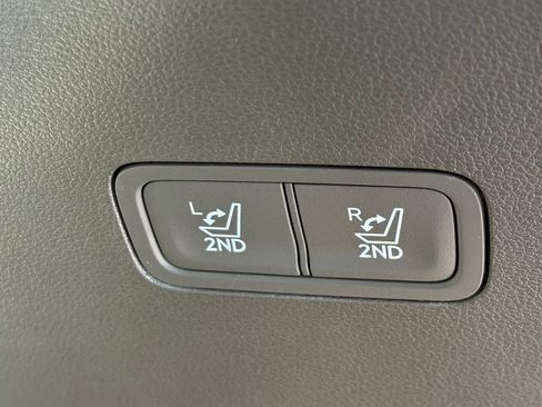 New 2025 Hyundai Santa Fe Calligraphy image 22