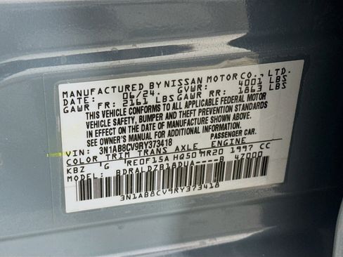 Used 2024 Nissan Sentra SV FWD image 39