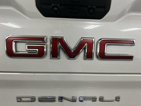 Certified 2019 GMC Sierra 1500 Denali w/ Denali Ultimate Package AWD/4WD image 32