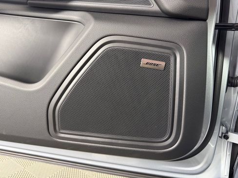 New 2026 Porsche Macan AWD/4WD image 21