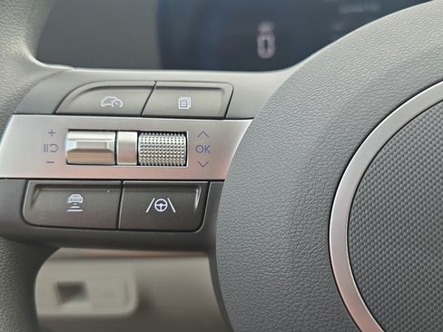 Certified 2026 Hyundai Kona SE FWD image 23