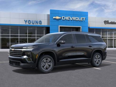 New 2026 Chevrolet Traverse LT w/ LPO, Floor Liner Package image 2