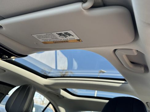 Used 2024 Mercedes-Benz E 450 4MATIC Sedan image 29