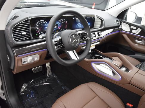 New 2026 Mercedes-Benz GLS 450 4MATIC image 22