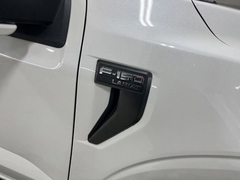 Used 2023 Ford F150 Lariat w/ Max Trailer Tow Package image 15