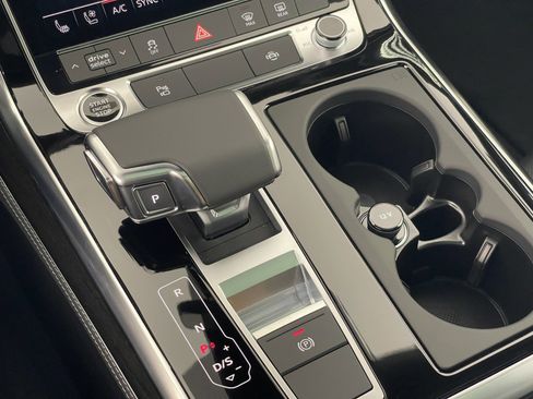 New 2025 Audi Q8 Premium Plus image 34