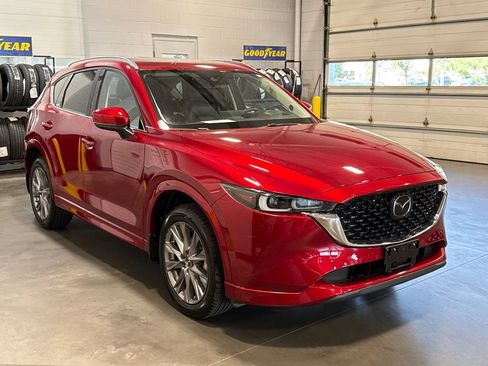 Certified 2024 MAZDA CX-5 AWD 2.5 S w/ Premium Plus Pkg image 3