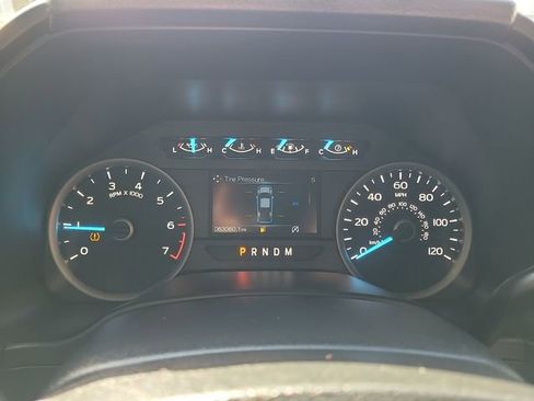 Used 2020 Ford F150 XLT w/ Equipment Group 302A Luxury image 17