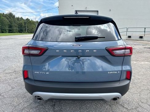 New 2025 Ford Escape Active image 14
