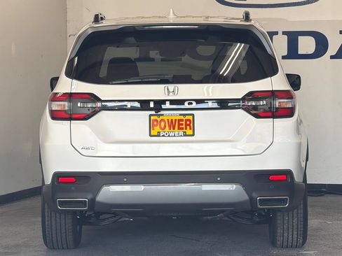 New 2026 Honda Pilot EX-L image 4