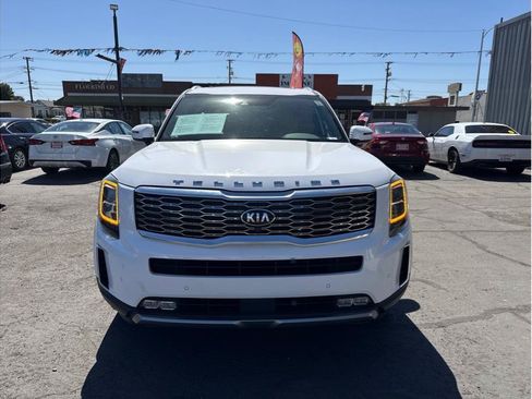 Used 2021 Kia Telluride SX w/ Towing Package FWD image 2