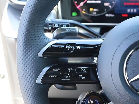 New 2025 Mercedes-Benz GLC 43 AMG GLC 43 AMG image 32