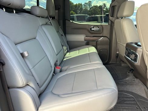 Used 2019 GMC Sierra 1500 SLT w/ SLT Convenience Package AWD/4WD image 16