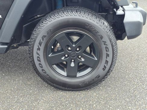 Used 2009 Jeep Wrangler X AWD/4WD image 9