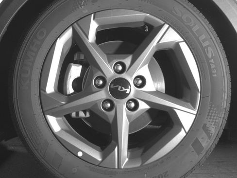 Used 2025 Kia K4 LXS image 12