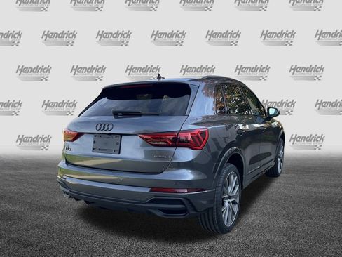 Certified 2025 Audi Q3 2.0T Premium Plus image 9