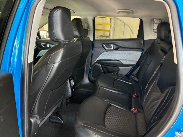 Used 2022 Jeep Compass Latitude w/ Convenience Group AWD/4WD image 26