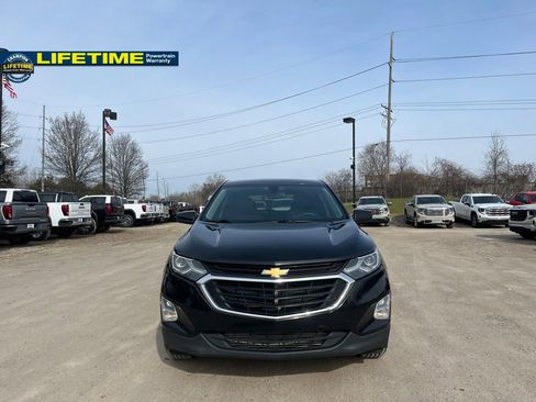 Used 2018 Chevrolet Equinox LT image 3