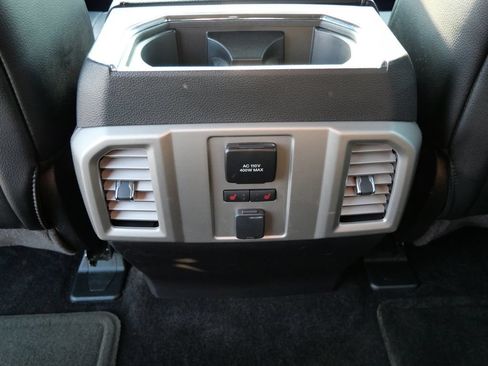 Used 2016 Ford F150 Lariat w/ Equipment Group 502A Luxury AWD/4WD image 16