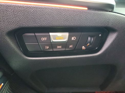 Used 2022 BMW 330i xDrive Sedan w/ Driving Assistance Package image 24