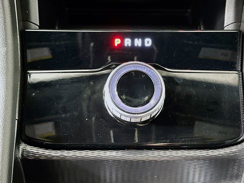 Used 2025 Jeep Grand Cherokee Laredo w/ MOPAR Finishing Package image 24