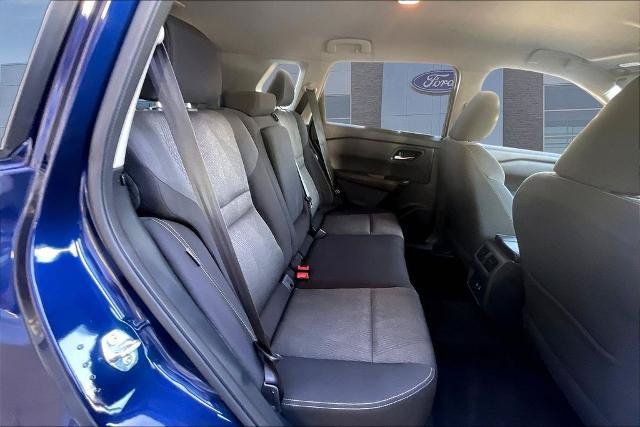 Used 2025 Nissan Rogue SV FWD image 24