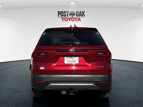 Used 2024 Toyota Grand Highlander Platinum image 6