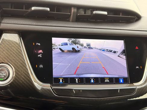 Used 2021 Cadillac XT6 Sport w/ LPO, ONYX Package AWD/4WD image 23