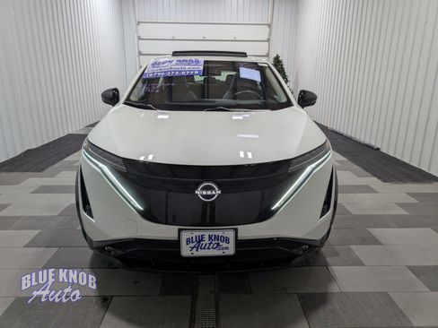 Used 2024 Nissan Ariya AWD image 6