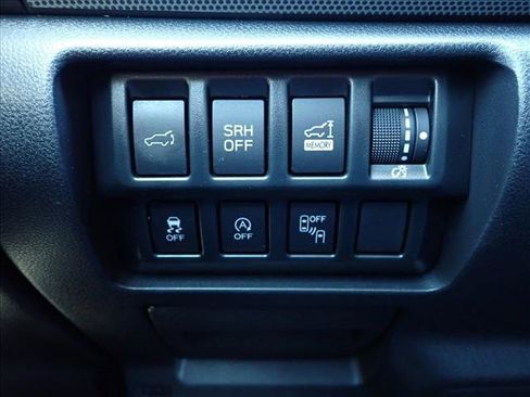 Used 2020 Subaru Forester Limited AWD/4WD image 24