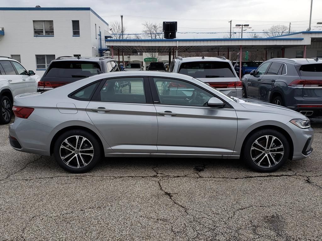 New 2026 Volkswagen Jetta Sport FWD image 2