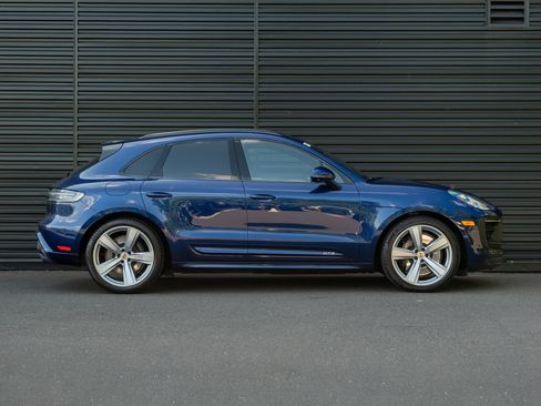 Certified 2023 Porsche Macan GTS AWD/4WD image 9
